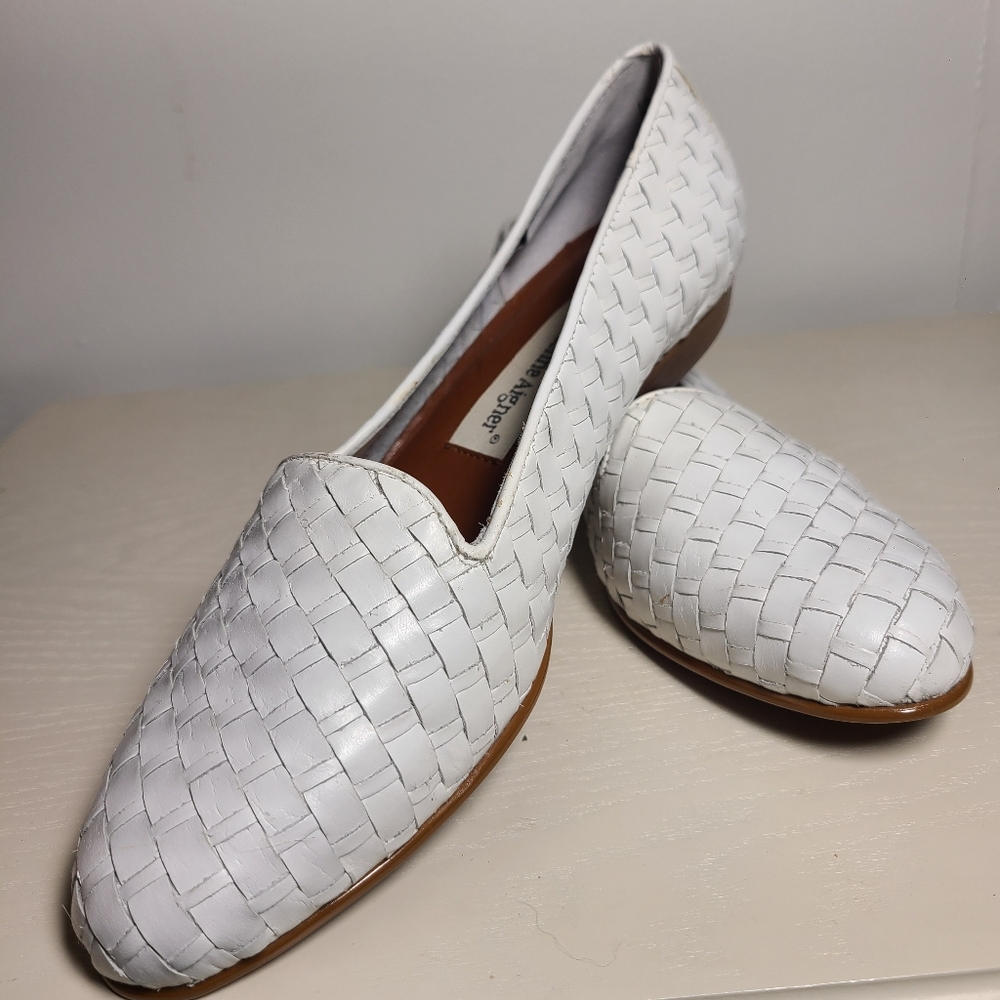 Etienne Aigner White Woven Leather Loafers Flats Size 6 - Picture 15 of 16